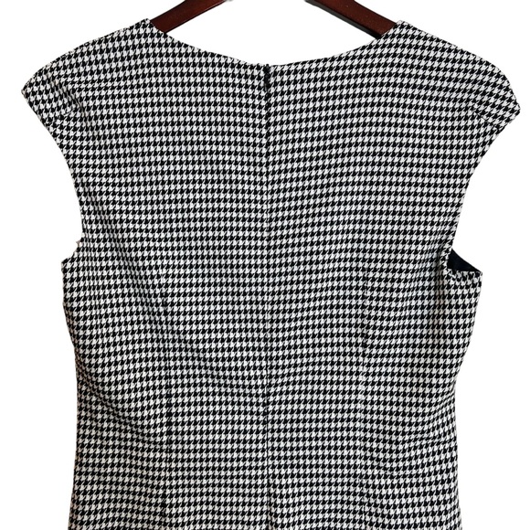 Zara Houndstooth Fitted Sheath Dress Black & White Size Medium Herringbone Work - Picture 5 of 9